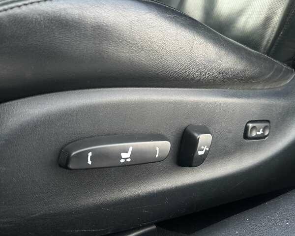 Черный Лексус ИС, объемом двигателя 2.5 л и пробегом 244 тыс. км за 8300 $, фото 36 на Automoto.ua