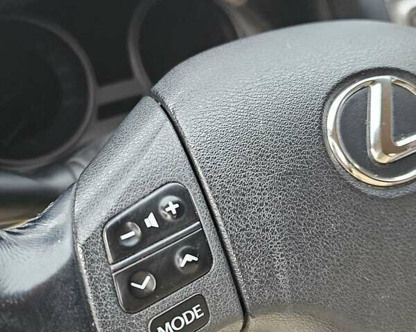 Чорний Лексус ІС, об'ємом двигуна 2.23 л та пробігом 270 тис. км за 7000 $, фото 21 на Automoto.ua