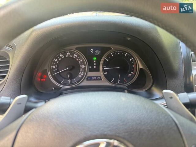 Лексус ІС 2007 у Миколаєві на Automoto.ua Чорний Лексус ІС, об'ємом двигуна 2.5 л та пробігом 208 тис. км за 9500 $, фото 13 на Automoto.ua