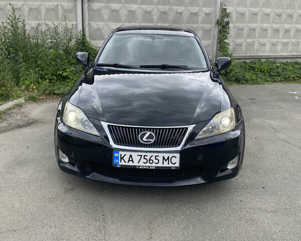 Черный Лексус ИС, объемом двигателя 3 л и пробегом 220 тыс. км за 8200 $, фото 7 на Automoto.ua