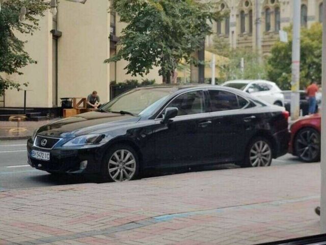 Чорний Лексус ІС, об'ємом двигуна 2.5 л та пробігом 208 тис. км за 9300 $, фото 1 на Automoto.ua