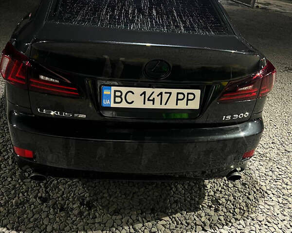 Чорний Лексус ІС, об'ємом двигуна 3 л та пробігом 240 тис. км за 7000 $, фото 4 на Automoto.ua
