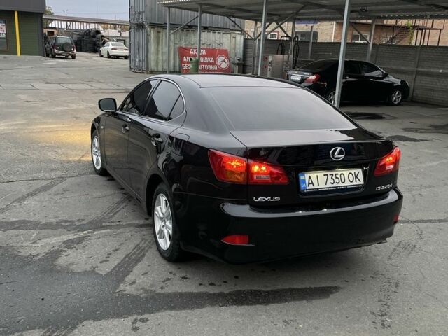 Черный Лексус ИС, объемом двигателя 2.2 л и пробегом 230 тыс. км за 8300 $, фото 3 на Automoto.ua