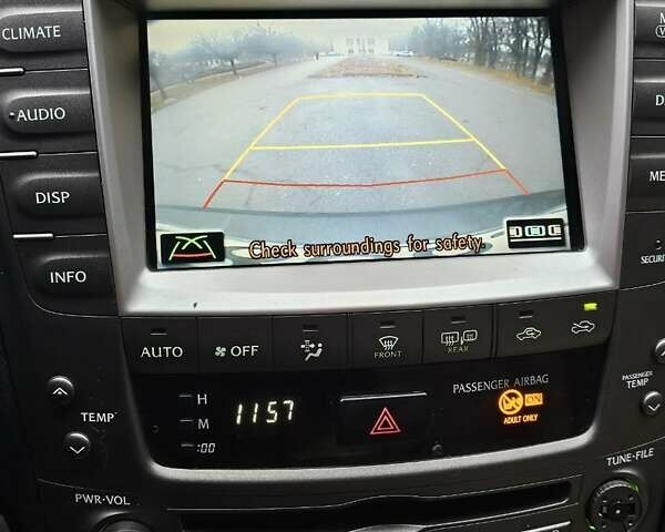 Чорний Лексус ІС, об'ємом двигуна 2.23 л та пробігом 270 тис. км за 7000 $, фото 11 на Automoto.ua