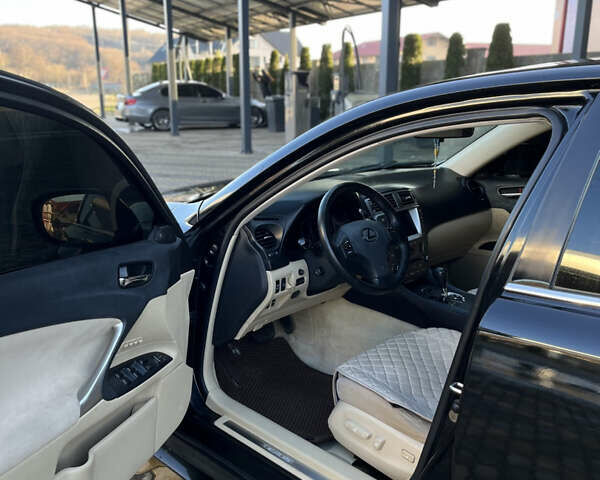 Чорний Лексус ІС, об'ємом двигуна 3 л та пробігом 255 тис. км за 9150 $, фото 20 на Automoto.ua