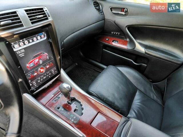 Черный Лексус ИС, объемом двигателя 3 л и пробегом 260 тыс. км за 7990 $, фото 48 на Automoto.ua