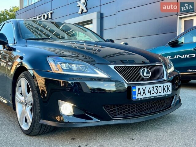 Черный Лексус ИС, объемом двигателя 3.46 л и пробегом 190 тыс. км за 9700 $, фото 1 на Automoto.ua