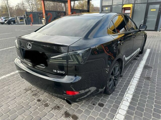 Чорний Лексус ІС, об'ємом двигуна 3 л та пробігом 140 тис. км за 10100 $, фото 12 на Automoto.ua