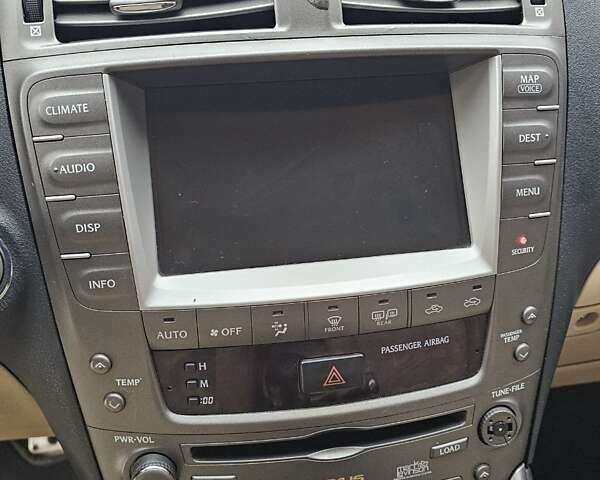 Чорний Лексус ІС, об'ємом двигуна 2.23 л та пробігом 270 тис. км за 7000 $, фото 23 на Automoto.ua