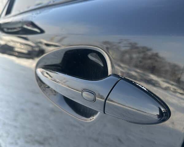 Черный Лексус ИС, объемом двигателя 2.5 л и пробегом 244 тыс. км за 8300 $, фото 8 на Automoto.ua