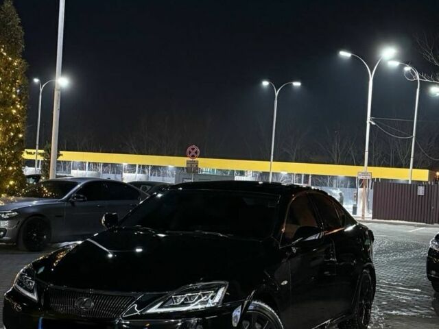 Чорний Лексус ІС, об'ємом двигуна 3 л та пробігом 140 тис. км за 10100 $, фото 1 на Automoto.ua