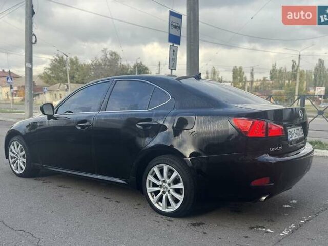 Лексус ІС 2007 у Миколаєві на Automoto.ua Чорний Лексус ІС, об'ємом двигуна 2.5 л та пробігом 208 тис. км за 9500 $, фото 5 на Automoto.ua