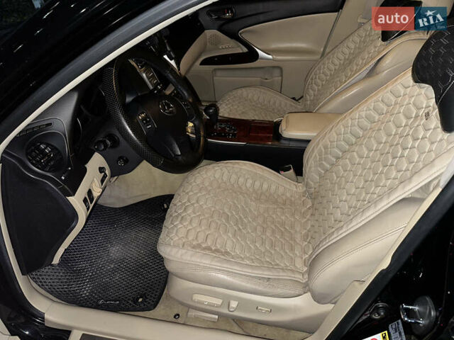 Черный Лексус ИС, объемом двигателя 3 л и пробегом 130 тыс. км за 8200 $, фото 23 на Automoto.ua