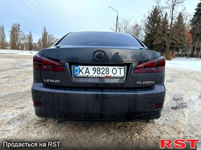 Черный Лексус ИС, объемом двигателя 2.2 л и пробегом 277 тыс. км за 7300 $, фото 3 на Automoto.ua