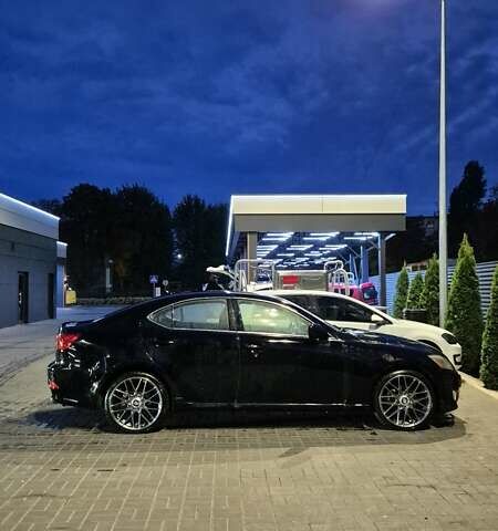 Черный Лексус ИС, объемом двигателя 2.5 л и пробегом 189 тыс. км за 9700 $, фото 17 на Automoto.ua