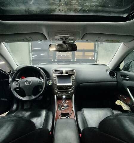 Черный Лексус ИС, объемом двигателя 2.5 л и пробегом 189 тыс. км за 9700 $, фото 23 на Automoto.ua