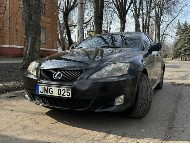 Чорний Лексус ІС, об'ємом двигуна 2.2 л та пробігом 323 тис. км за 4500 $, фото 1 на Automoto.ua