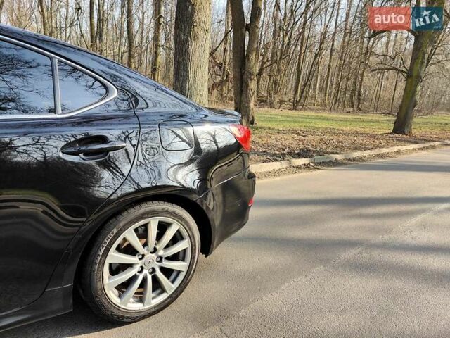 Черный Лексус ИС, объемом двигателя 3 л и пробегом 260 тыс. км за 7990 $, фото 6 на Automoto.ua