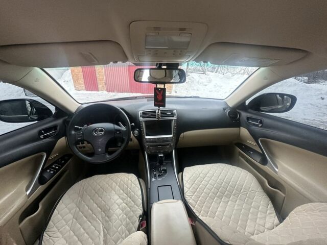 Черный Лексус ИС, объемом двигателя 2.5 л и пробегом 285 тыс. км за 9499 $, фото 11 на Automoto.ua