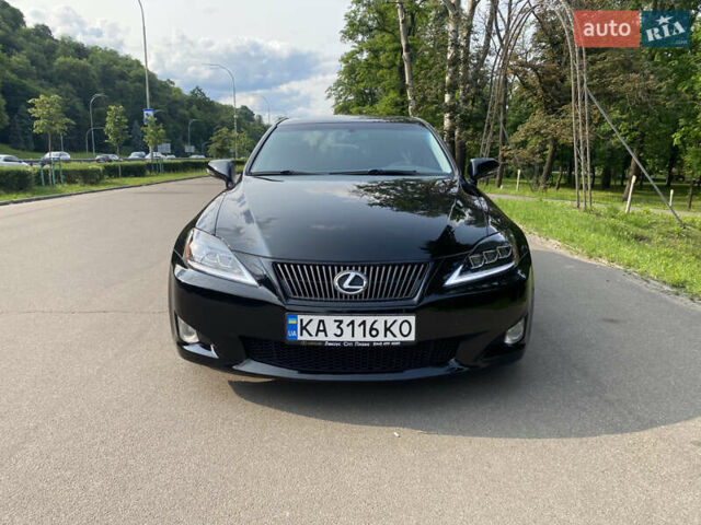 Черный Лексус ИС, объемом двигателя 2.5 л и пробегом 215 тыс. км за 11500 $, фото 13 на Automoto.ua