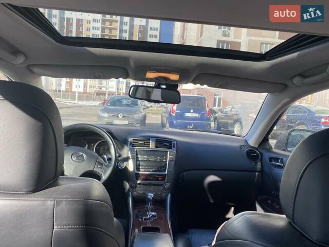 Чорний Лексус ІС, об'ємом двигуна 2.5 л та пробігом 153 тис. км за 9800 $, фото 9 на Automoto.ua