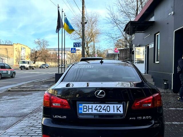 Черный Лексус ИС, объемом двигателя 2.5 л и пробегом 116 тыс. км за 9500 $, фото 7 на Automoto.ua