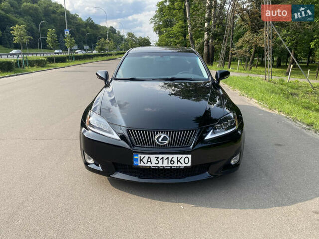 Черный Лексус ИС, объемом двигателя 2.5 л и пробегом 215 тыс. км за 11500 $, фото 14 на Automoto.ua