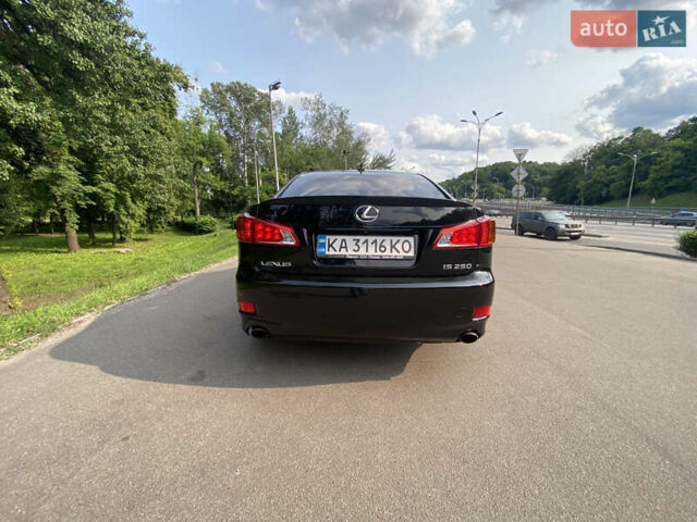 Черный Лексус ИС, объемом двигателя 2.5 л и пробегом 215 тыс. км за 11500 $, фото 5 на Automoto.ua