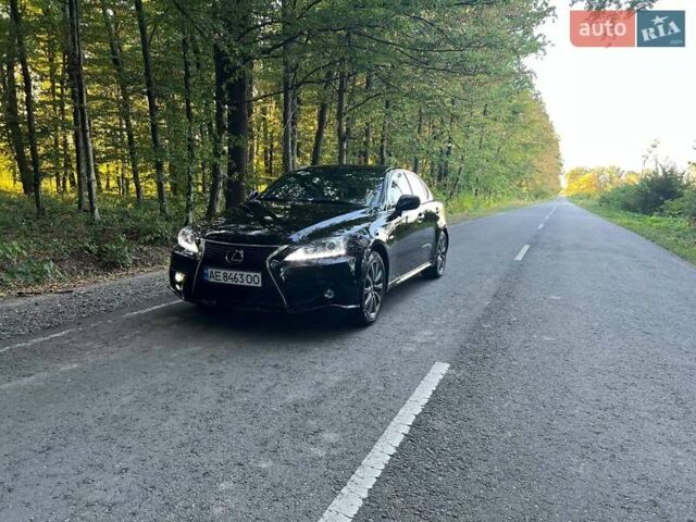 Черный Лексус ИС, объемом двигателя 2.5 л и пробегом 260 тыс. км за 8500 $, фото 1 на Automoto.ua