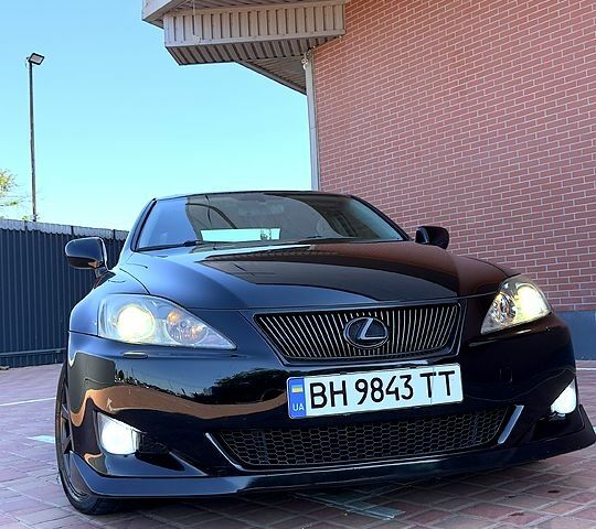 Чорний Лексус ІС, об'ємом двигуна 2.5 л та пробігом 190 тис. км за 8700 $, фото 1 на Automoto.ua