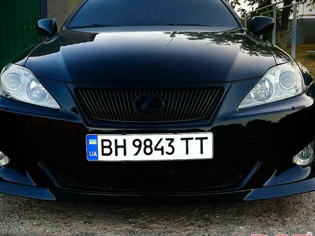 Черный Лексус ИС, объемом двигателя 2.5 л и пробегом 180 тыс. км за 8999 $, фото 6 на Automoto.ua