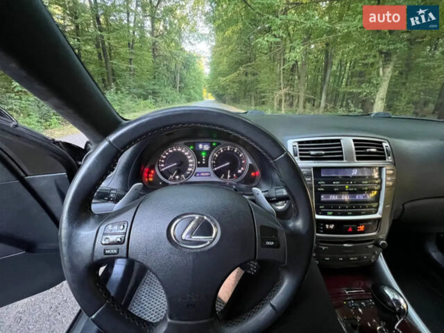 Чорний Лексус ІС, об'ємом двигуна 2.5 л та пробігом 263 тис. км за 8500 $, фото 8 на Automoto.ua