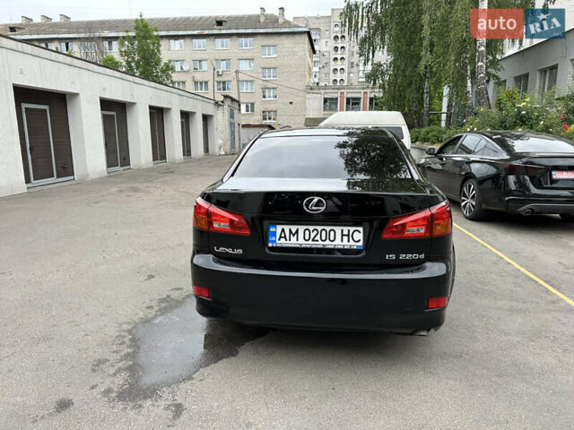 Черный Лексус ИС, объемом двигателя 2.23 л и пробегом 304 тыс. км за 9100 $, фото 3 на Automoto.ua