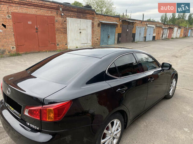 Черный Лексус ИС, объемом двигателя 2.23 л и пробегом 355 тыс. км за 9500 $, фото 5 на Automoto.ua