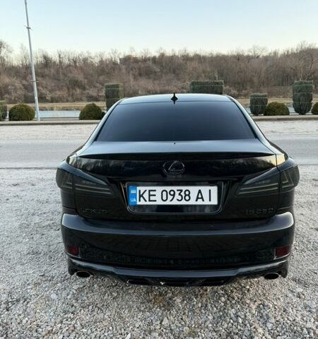 Черный Лексус ИС, объемом двигателя 2.49 л и пробегом 182 тыс. км за 11000 $, фото 4 на Automoto.ua