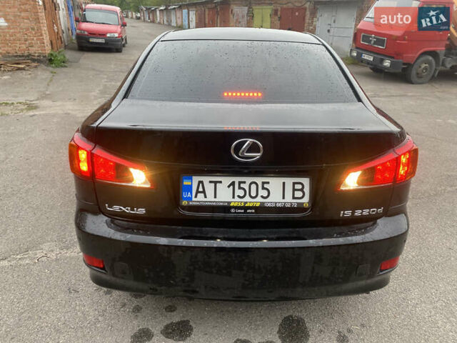 Черный Лексус ИС, объемом двигателя 2.23 л и пробегом 355 тыс. км за 9300 $, фото 8 на Automoto.ua