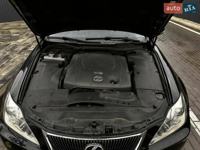 Чорний Лексус ІС, об'ємом двигуна 2.5 л та пробігом 199 тис. км за 7750 $, фото 38 на Automoto.ua