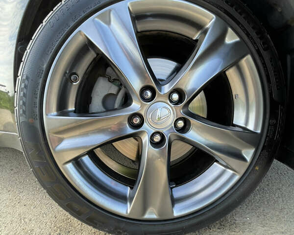 Чорний Лексус ІС, об'ємом двигуна 2.5 л та пробігом 204 тис. км за 11200 $, фото 17 на Automoto.ua