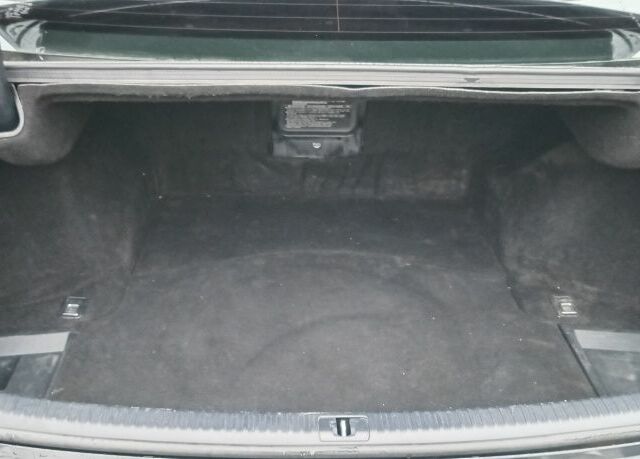 Черный Лексус ИС, объемом двигателя 2.5 л и пробегом 200 тыс. км за 9500 $, фото 6 на Automoto.ua