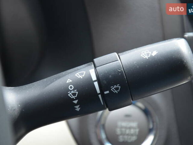 Черный Лексус ИС, объемом двигателя 2.5 л и пробегом 182 тыс. км за 10999 $, фото 70 на Automoto.ua