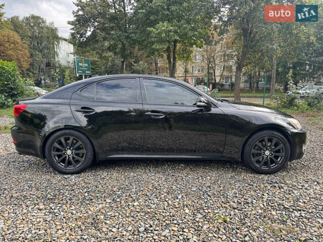 Черный Лексус ИС, объемом двигателя 2.23 л и пробегом 274 тыс. км за 9900 $, фото 6 на Automoto.ua
