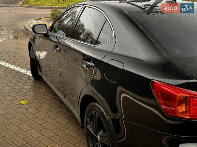 Чорний Лексус ІС, об'ємом двигуна 2.5 л та пробігом 199 тис. км за 7750 $, фото 13 на Automoto.ua