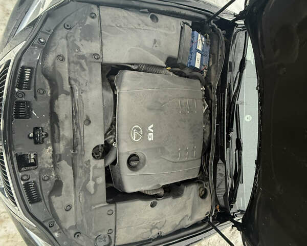 Черный Лексус ИС, объемом двигателя 2.5 л и пробегом 207 тыс. км за 11000 $, фото 28 на Automoto.ua