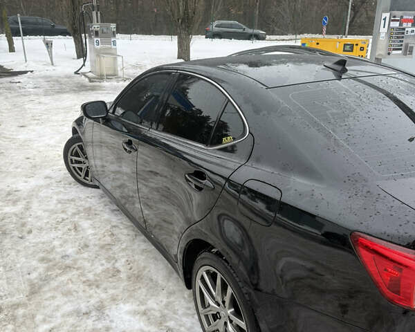 Черный Лексус ИС, объемом двигателя 2.5 л и пробегом 207 тыс. км за 11000 $, фото 7 на Automoto.ua