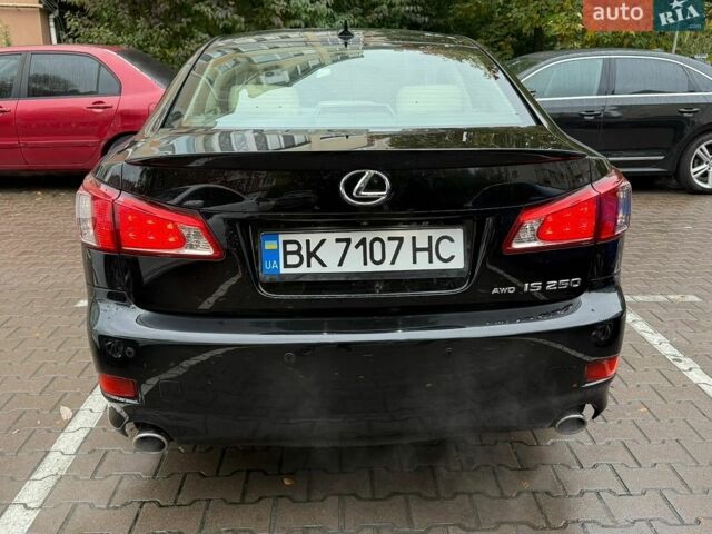 Чорний Лексус ІС, об'ємом двигуна 2.5 л та пробігом 288 тис. км за 10000 $, фото 7 на Automoto.ua