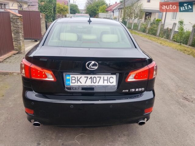 Чорний Лексус ІС, об'ємом двигуна 2.5 л та пробігом 278 тис. км за 10300 $, фото 3 на Automoto.ua