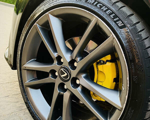 Черный Лексус ИС, объемом двигателя 2.5 л и пробегом 293 тыс. км за 11600 $, фото 22 на Automoto.ua