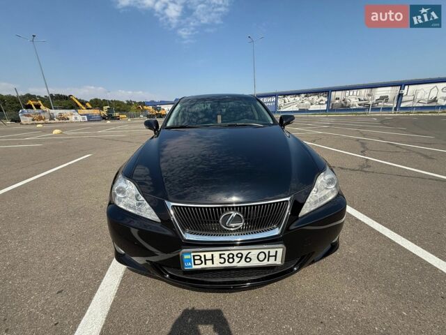 Черный Лексус ИС, объемом двигателя 2.5 л и пробегом 220 тыс. км за 11500 $, фото 15 на Automoto.ua