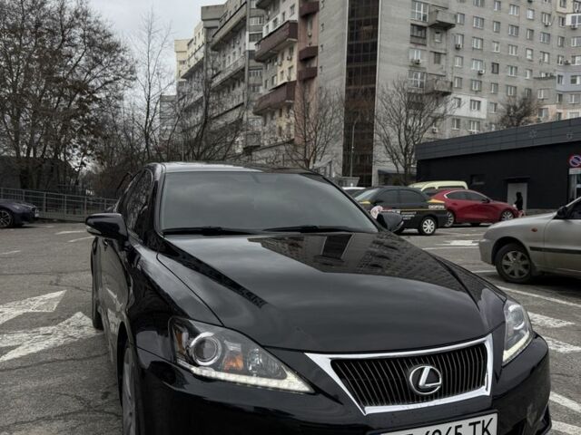 Чорний Лексус ІС, об'ємом двигуна 2.5 л та пробігом 170 тис. км за 12200 $, фото 1 на Automoto.ua