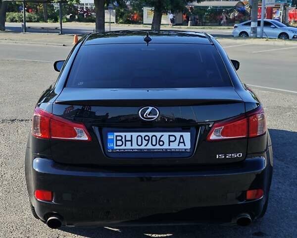 Черный Лексус ИС, объемом двигателя 2.5 л и пробегом 205 тыс. км за 11900 $, фото 4 на Automoto.ua